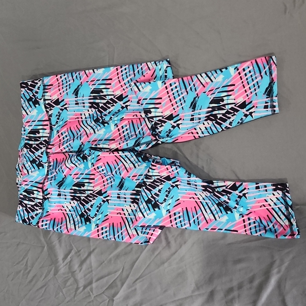 Leggings, women's XL (14-16). Athletic works. W-31